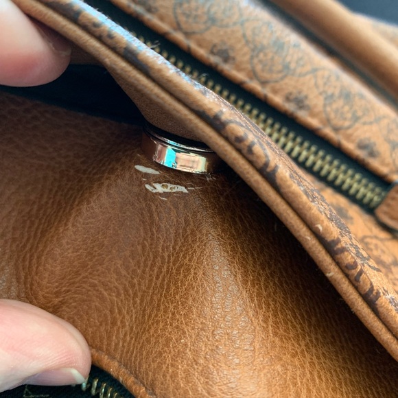 Big Buddha Dome Satchel Purse Walnut Brown Faux Leather Good Used Condition - Picture 11 of 13